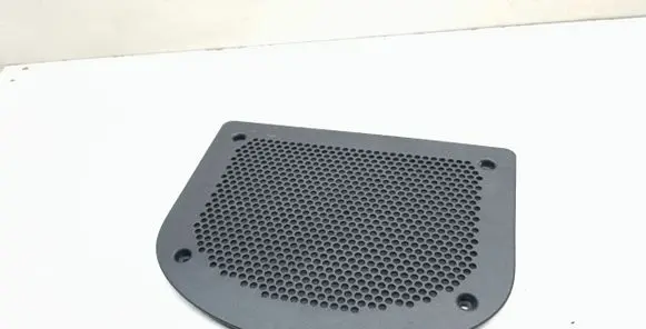 BMW 7 F01 F02 F03 F04 Subwoofer grill/trim 9151960