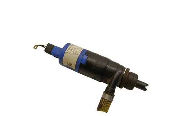 Peugeot 407 Headlight washer pump 9641086680 3001168