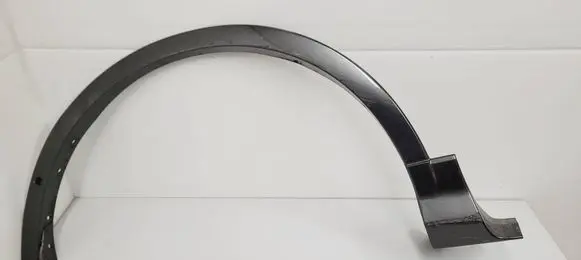Front arch trim