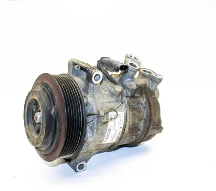 Mercedes-Benz C W205 Air conditioning (A/C) compressor (pump) A0008300202