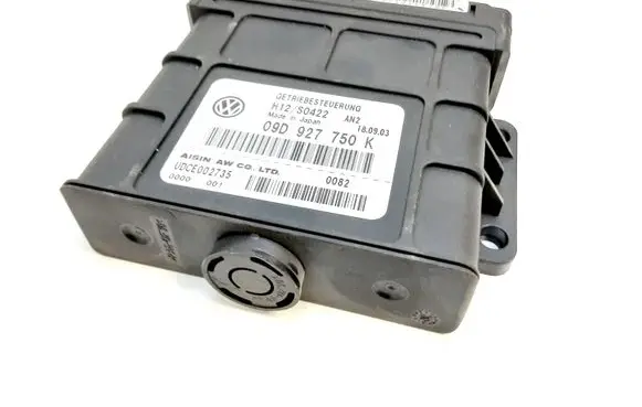 Volkswagen Touareg I Gearbox control unit/module 09D927750K