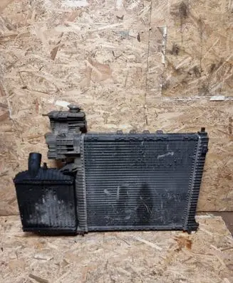 Mercedes-Benz Vito Viano W638 Radiator set 6385004800