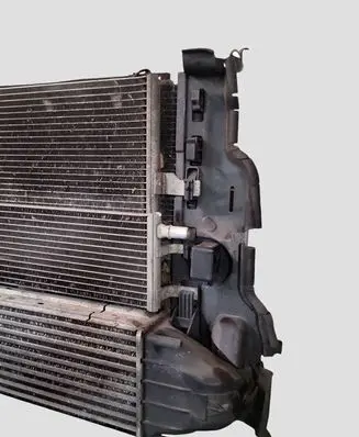 Volvo V60 Radiator set 31338475 3136832601