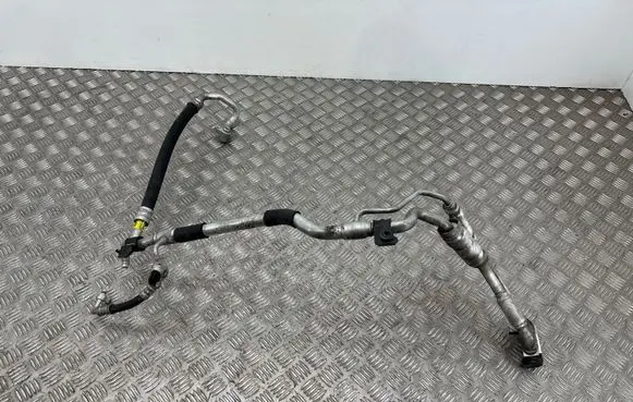 KIA Ceed Air conditioning (A/C) expansion valve 97775J7300