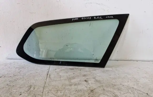 Ford Focus Rear side window 43R001057 DOT27AS2M23100