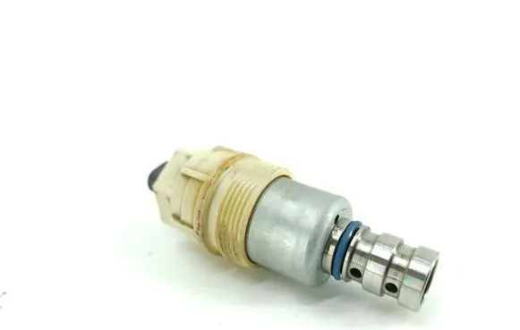 Mercedes-Benz C W204 Camshaft vanos timing valve A6511800315
