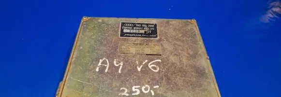 Audi A6 S6 C4 4A Engine control unit/module 8A0906266H