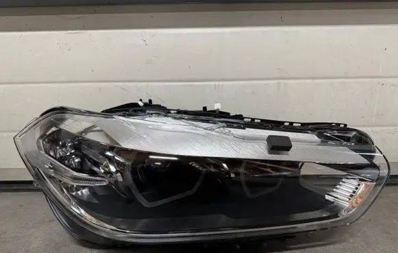 BMW X2 F39 Headlight/headlamp 5A23582