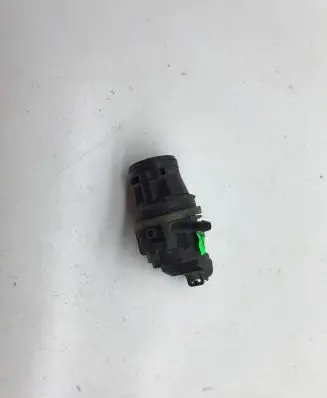 Toyota RAV 4 (XA30) Windscreen/windshield washer pump 8533060160 0602104501