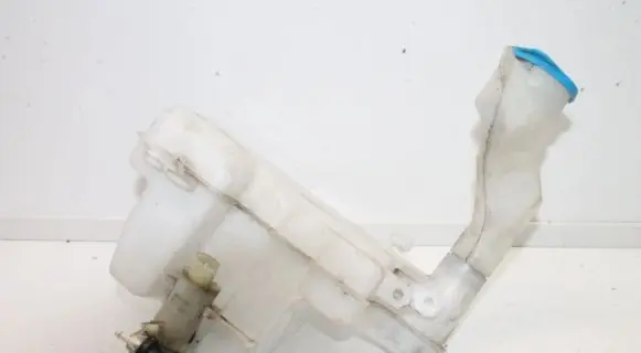 Honda Jazz Windshield washer fluid reservoir/tank