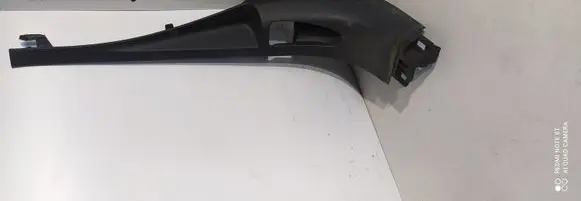 Foot area side trim
