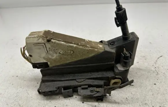 Seat Alhambra (Mk1) Front door lock