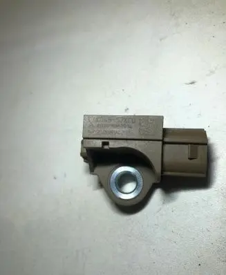 Mazda 6 Airbag deployment crash/impact sensor KD4557KC0
