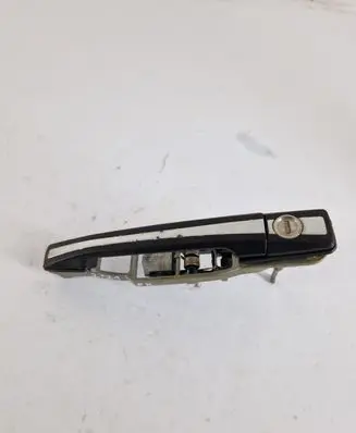 Mercedes-Benz E W124 Front door exterior handle
