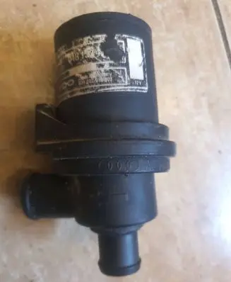 Audi 100 S4 C4 Idle control valve (regulator) 048133455