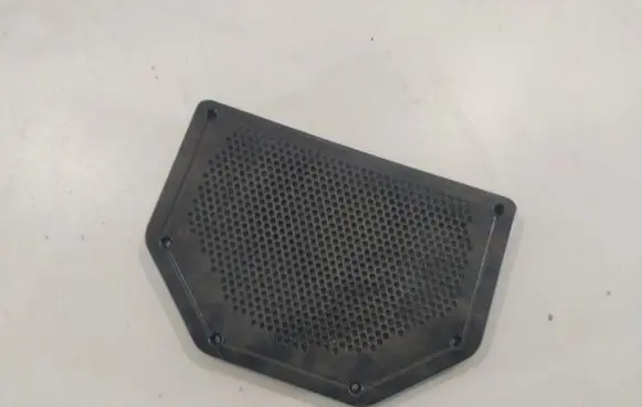 BMW 3 E90 E91 Subwoofer grill/trim 6925337
