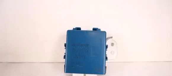 Toyota Land Cruiser (J200) Door control unit/module 85970-60050