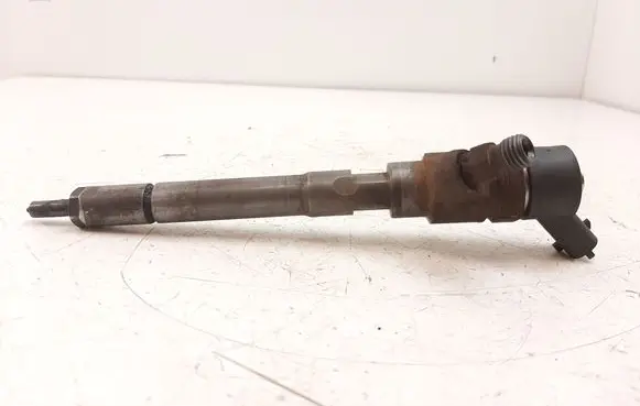 KIA Carens II Fuel injector 3380027400 0445100258