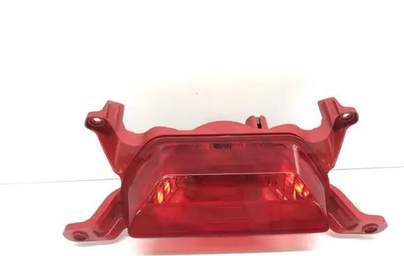KIA Soul Third/center stoplight 92407-J2000