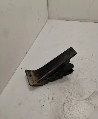 BMW X6 F16 Accelerator throttle pedal 6853175
