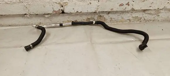BMW 5 G60 G61 Engine coolant pipe/hose 9872138