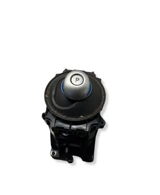 Nissan Leaf I (ZE0) Gear shifter/selector 75C800