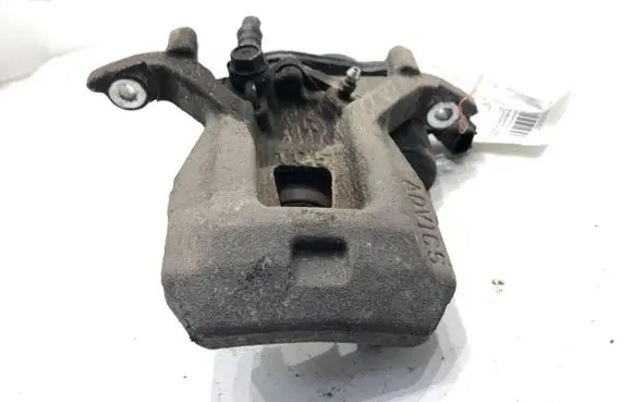 Toyota Camry VIII XV70 Rear brake caliper