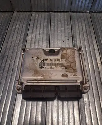 Volkswagen Sharan Engine control unit/module 038906019FA 0281010629