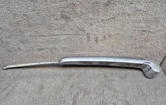 Audi A4 S4 B8 8K Rear wiper blade arm W000006521 8K9955407