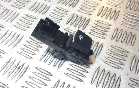 Subaru XV I Electric window control switch 83071FJ180