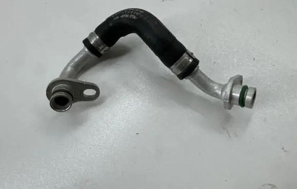 Audi A5 Air conditioning (A/C) pipe/hose 06M145948