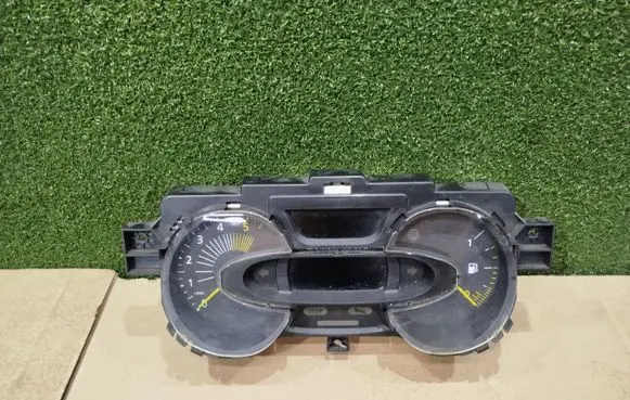 Renault Trafic III (X82) Speedometer (instrument cluster) 248103774R VPDRRF10849SD
