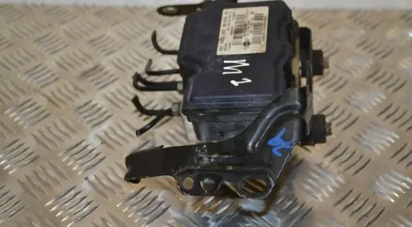 Mini Cooper Countryman R60 ABS Pump 17723707 54086335A 9811616