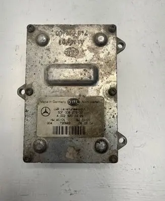 Mercedes-Benz SLK R171 Headlight ballast module Xenon A0028202426 730683