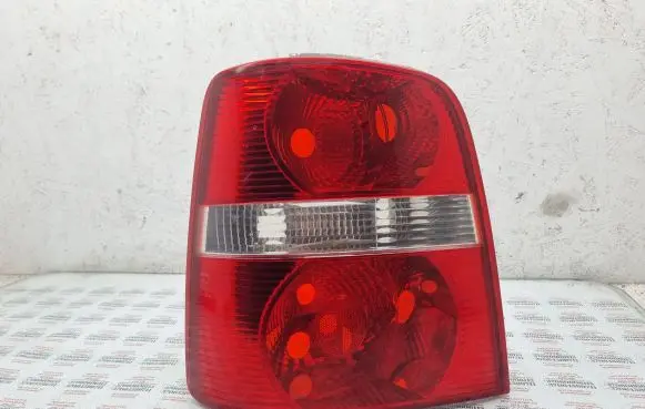 Volkswagen Touran I Rear/tail lights 1T0945095F