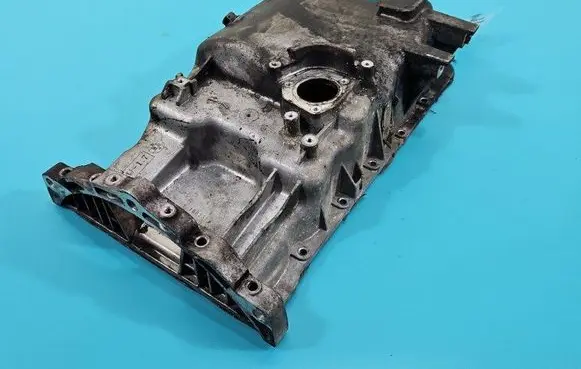 Oil sump