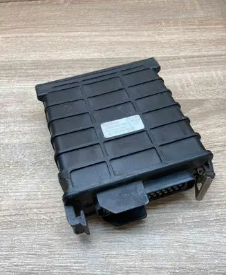 Audi 80 90 S2 B4 Engine control unit/module ECU 811906264C 0280800128