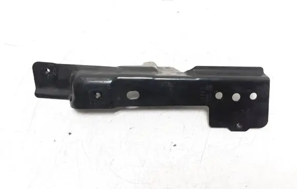 Audi Q7 4L Fender mounting bracket 4L0805698
