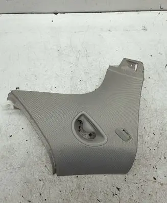 Volkswagen Touareg II (D)pillar trim (top) 4L0867245
