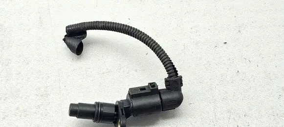 Volkswagen Transporter - Caravelle T5 Crankshaft position sensor 070907601A