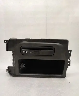 Jeep Grand Cherokee Radio/CD/DVD/GPS head unit P05091245AE