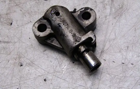 Hyundai Tucson TL Timing belt/chain tensioner F-346214.11-10