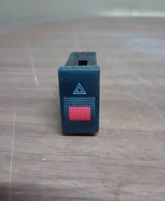 Audi A6 S6 C5 4B Hazard light switch 8D0941509C