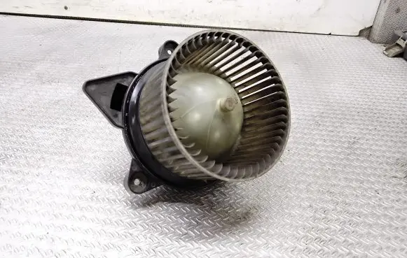 Dodge Durango Heater fan/blower 05061382AA