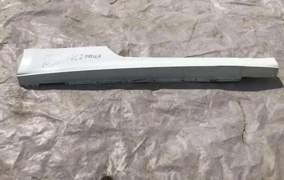 Peugeot RCZ Front sill (body part) YM23000277