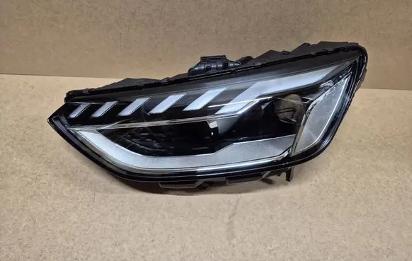 Audi A4 S4 B9 8W Headlight/headlamp 8W0941033D