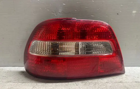 Volvo S40, V40 Rear/tail lights