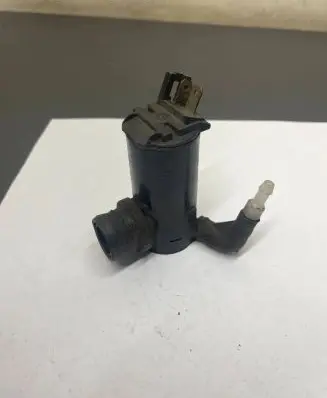 Mazda 3 I Windscreen/windshield washer pump 860310-2140