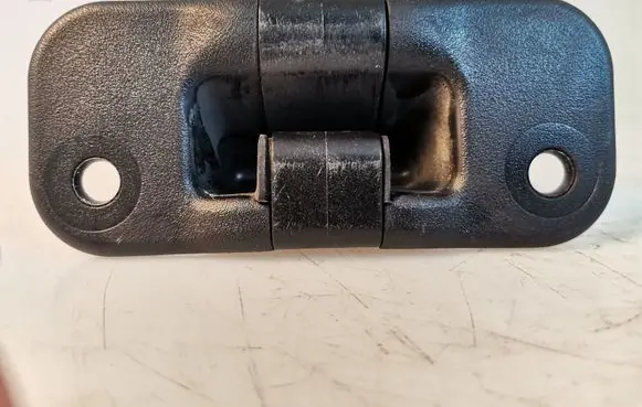 Renault Master III Sliding door lock loop/hook striker 824440002R