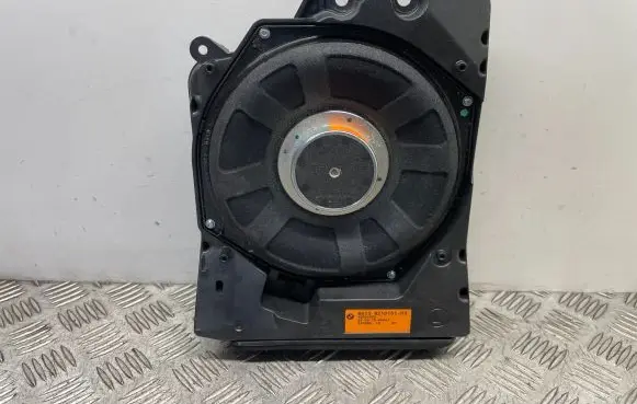 BMW 4 F32 F33 Subwoofer speaker 9210151